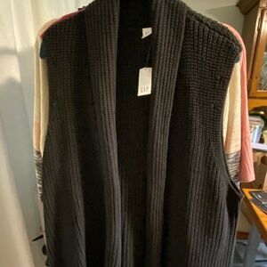 NWT Gap sweater vest